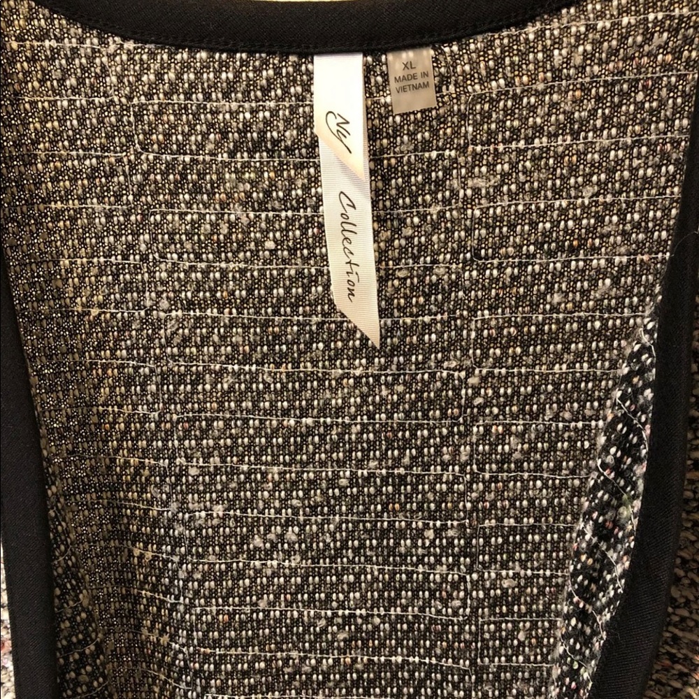 Cardigan - Picture 6 of 9